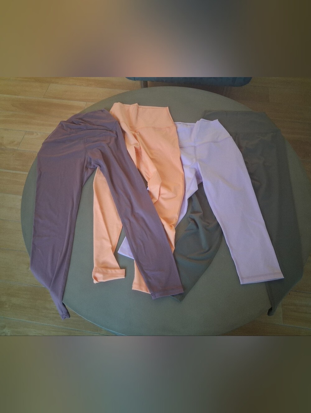 Womens NikkiB Stretch Leggings - Peach, Lavender, Mauve, And Sage NWOT